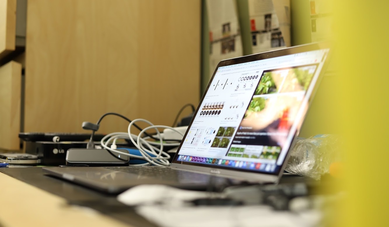 CAPAStudyAbroad_Spring 2020_Working from home_Aaron Wongs Work Station-1