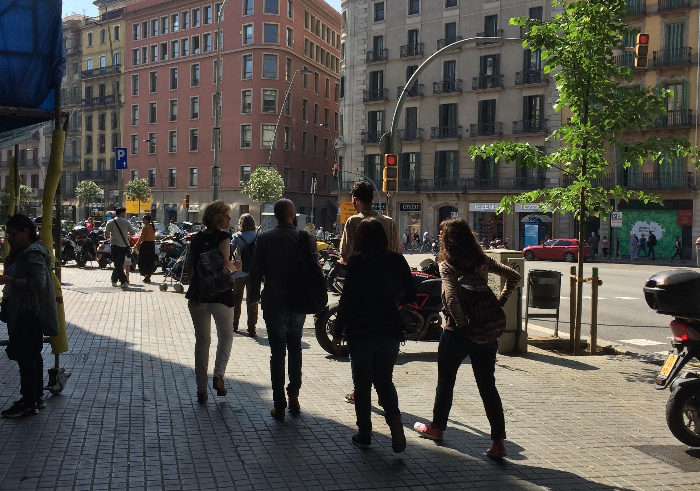 CAPAStudyAbroad_Barcelona_Summer2017_ Around the Center 4-169949-edited