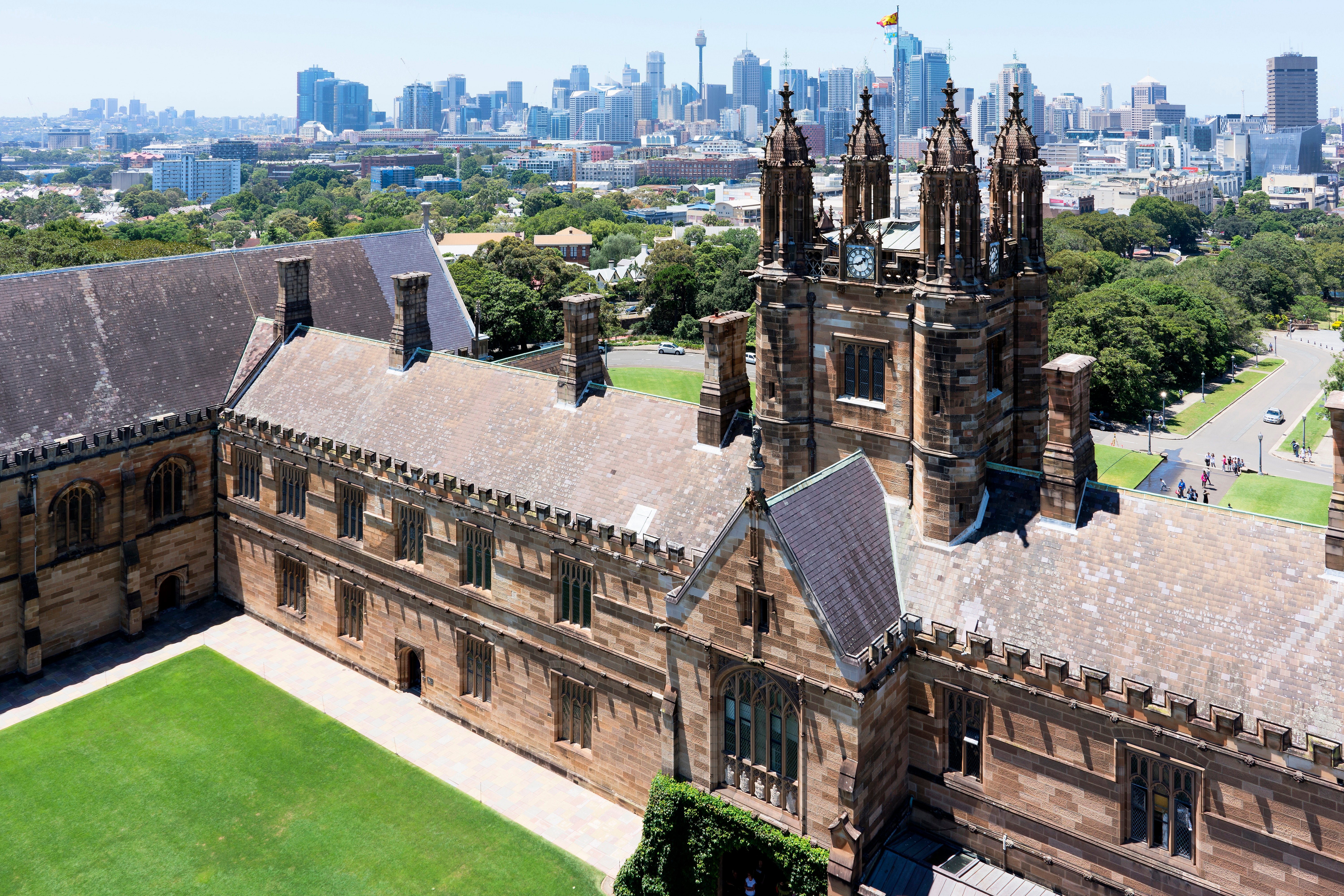Quadrangle and Skyline