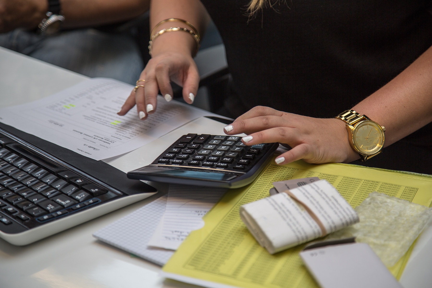 CAPA_Approach_Page_Affordability_Photo_Finance-Scholarships