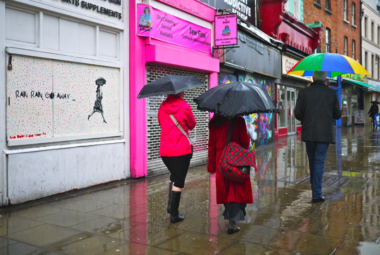 CAPAStudyAbroad_Dublin_By Stephanie Sadler - rainy day graffiti
