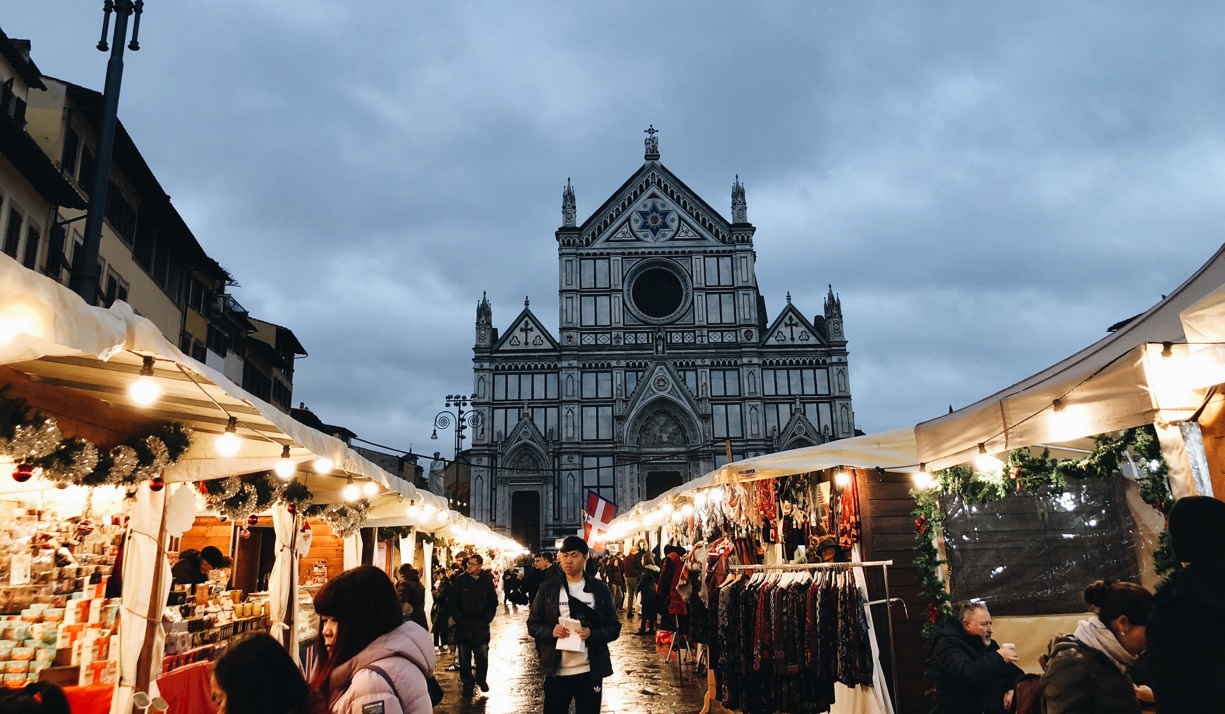 CAPAStudyAbroad_Florence_Fall 2018_Payton Meyer_Santa Croce Christmas Market Florencer 2018 (2)